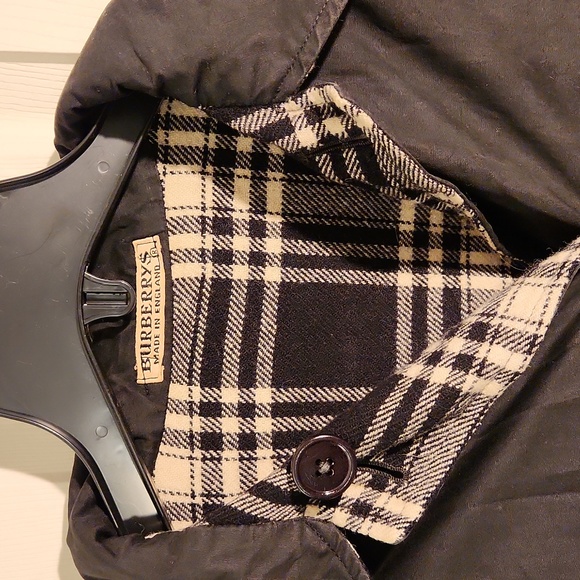 Burberry reversible cloak - Picture 2 of 6